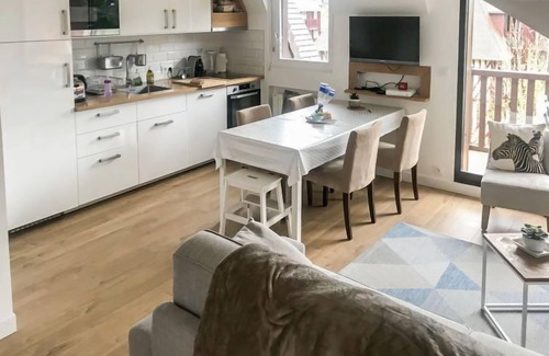 Tourgeville Apartamento | Le Fairway by Interhome