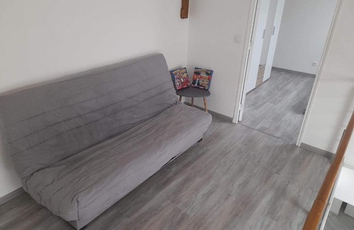 Paroy-sur-Tholon Apartamento | Le familiale