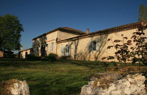 Auvillar Cama Y Desayuno | Le Farat Bed & Breakfast