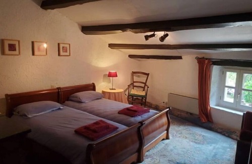 Teillet Otro | Le Farmhouse