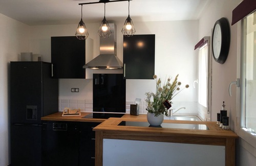 La Couronne Apartamento | Le Figuier - just a 15-minute walk from Verdon beach