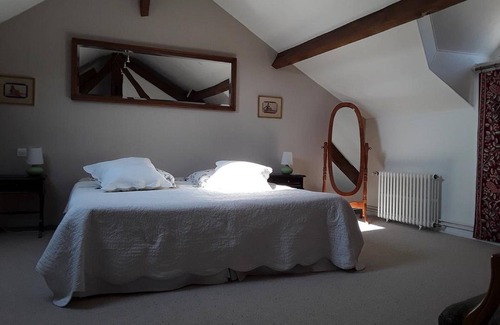 Tour-en-Sologne Casa | Le four à pain-Dúplex-Baño con bañera-Confortable-Vista al Jardín