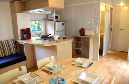 Pont du Cens-Cote d'Or Cabaña | Le Géant, Privilège 6 people - Nantes Camping*****