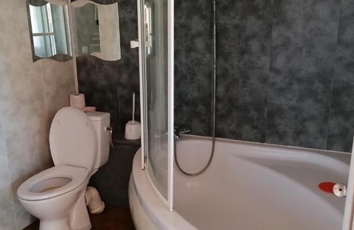 Saint-Silvain-sous-Toulx Casa | Le gîte du monteil
