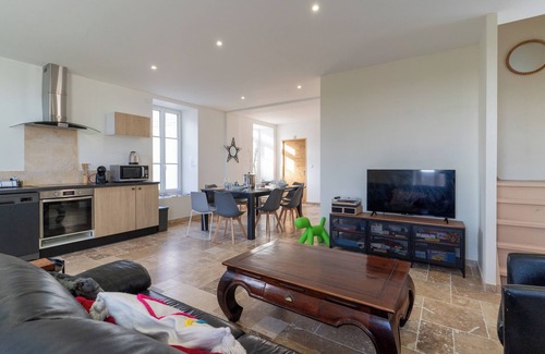 Veigne Casa | Le Gîte de Fontiville, 3 Belles Chambres. Proche des Châteaux de la Loire