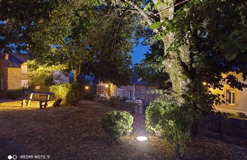 Chiddes Apartamento | Le Gîte de la Fontaine*** Morvan SudApartment with garden (sleeps 5)