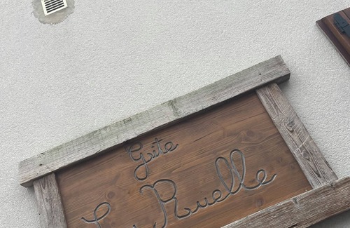 Remiremont Apartamento | Le gîte de la ruelle With its whirlpool bath