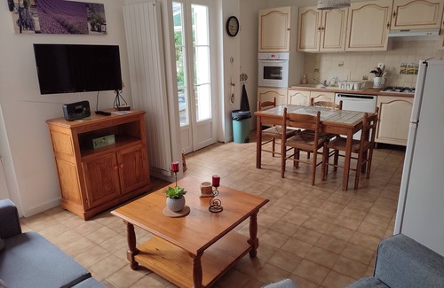 Pernes-les-Fontaines Casa | Le Gîte du Tilleul