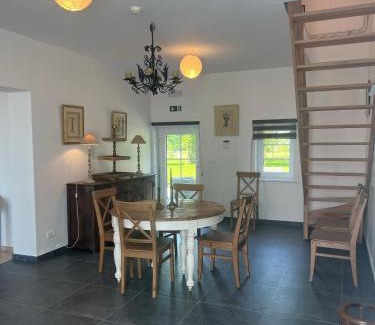 Frasnes-lez-Buissenal Casa | Le Gîte du Jardinier