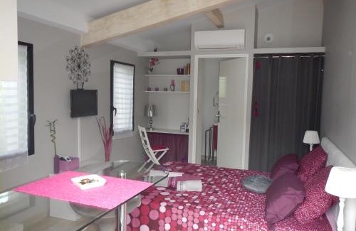 Eyragues Casa | le gîte Lou Jas