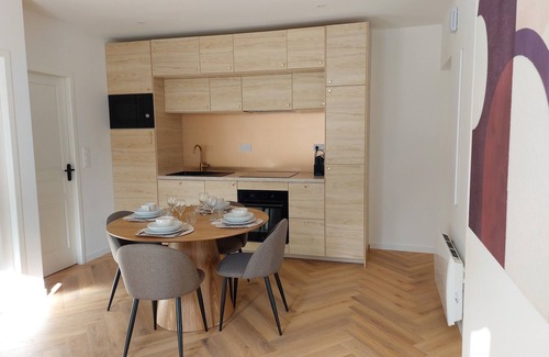 Rodez Apartamento | Le Gally 40m2 Heart of town with garage!