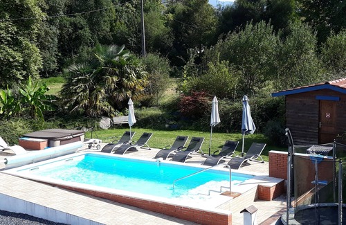 Lourdes Casa | Le Gîte de Merete con SPA, accesible en silla de ruedas, 8-14 personas