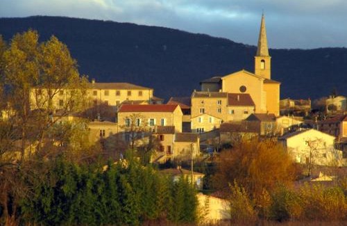 Upie Casa | Le GITE du MAS des CLOTS