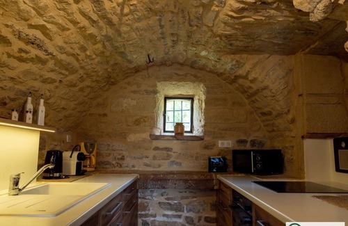 Sainte-Eulalie-d'Olt Casa | Le Grand Gîte de Malescombes Avec Piscine Privée, à la Campagne,
