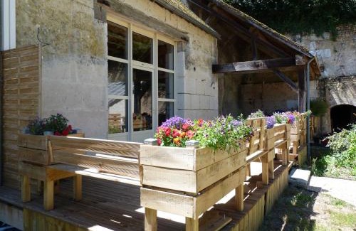 Fontaine-les-Coteaux Casa | Le Grand Gite De La Promenade
