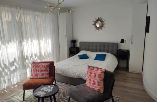 Trouville-sur-Mer Apartamento | Le grand large "Superbe studio piscine chauffée du 1 juin au 15 septembre"