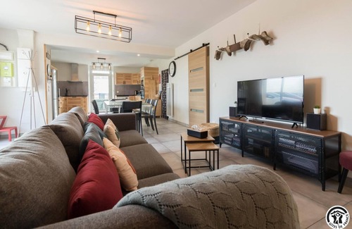 Merville Casa | Le Grand Limouzin - Merville