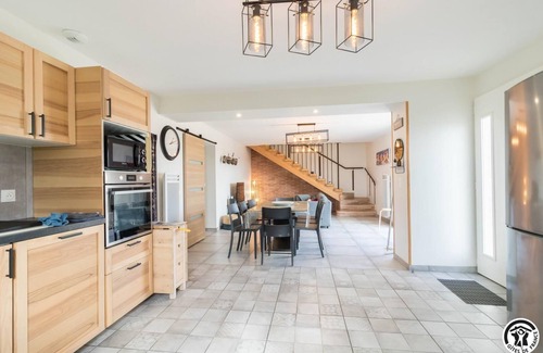Merville Casa | Le Grand Limouzin - Merville