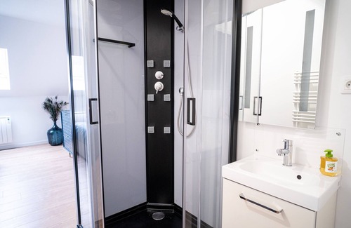 Rombies-et-Marchipont Cabaña | LE GROFT-Gîte-Premium-Baño en la habitacion-Sin vista