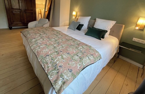 Barr Apartamento | L'ecureuil, exceptional furnished accommodation & Spa in a beautiful character house