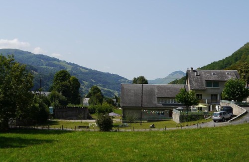 Campan Chalet De Esquí | Le Hameau de Campan