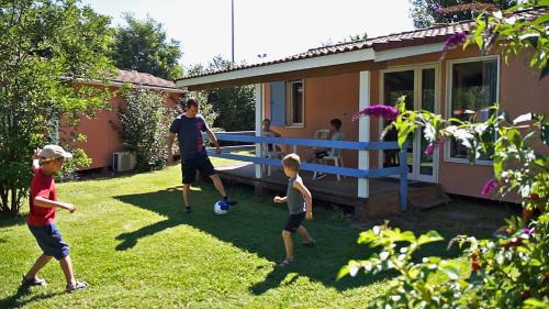 Montlaur Complejo | Le Hameau des Genets