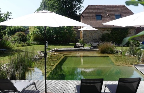 Frontenac Casa | Le Hameau du Quercy - Water flowers