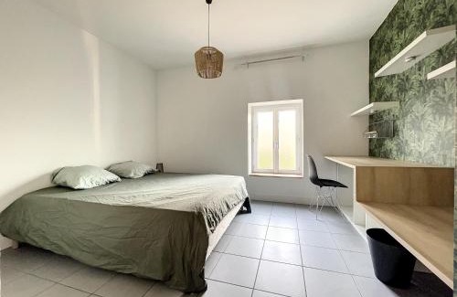 Saint-Rambert-d'Albon Apartamento | Le Havre des Ecoles - 2chambres-Rez de jardin et Parking-BBQ