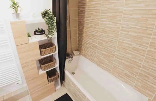 Schiltigheim Casa | Le Jade - Bed and Breakfast - Mercado de Navidad - Parlamento