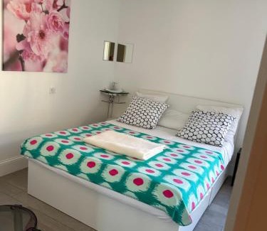 Faubourg North Apartamento | Le Jardin Darcy Liberté Hyper centre gare-ville parking public payant dans la rue