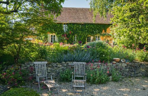 Neuilly-en-Sancerre Casa | Le Jardin de Marie - le gîte 12 pers Sancerre