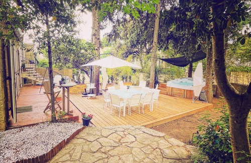 Cite Gely Villa | Le Jardin des Poetes Villa de Charme Avec spa Exterieur en Centre Ville