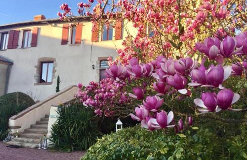 Sevremoine Cama Y Desayuno | LE JARDIN SUSPENDU Domaine Le Carteron