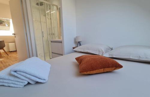 Hennebont Apartamento | Le Jaures 5 - T2 - Dernier Etage