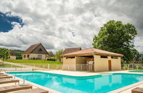 Lacapelle-Marival Casa | Le Lac Bleu 22