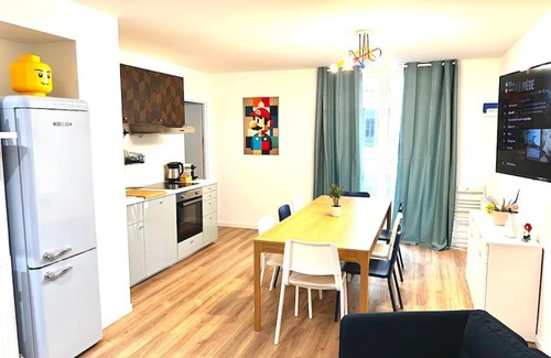 Quartier Chorier-Berriat Apartamento | Le LEGO, 3 chambres, 8 personnes et parking, centre