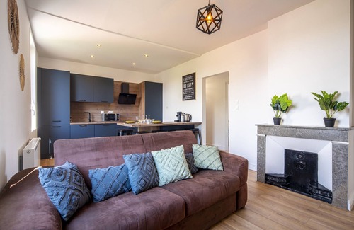 Montelimar Apartamento | Le Liondor, superb apartment near park, station and town center