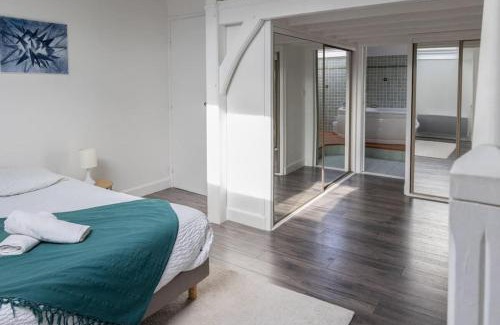 Sainte-Savine Apartamento | Le Loft des Artistes - Repas & Vins possibles sur demande