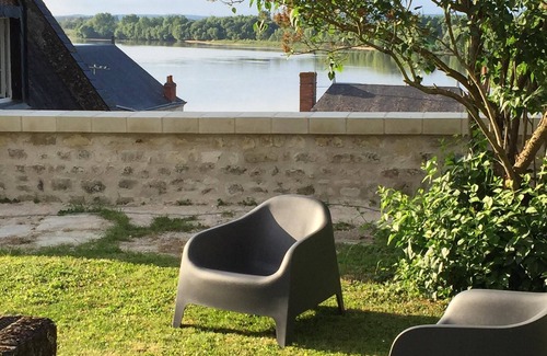 Montsoreau Casa | Le Logis des Abbesses - Un jardín colgante en el Loira.