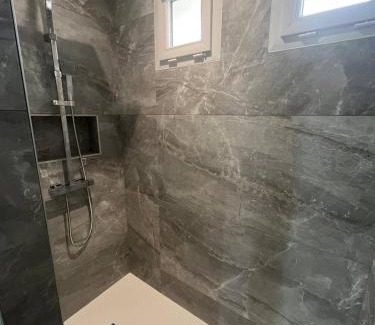 Saint-Clair-du-Rhone Apartamento | Le luxe au pied du pilat - 6 voyageurs