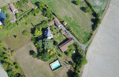 Saires Cama Y Desayuno | Le Manoir des Roches