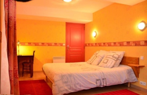 Saint-Amand Cama Y Desayuno | Le Manoir du Butel