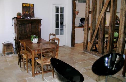 Enfants-Rouges Apartamento | LE MARAIS 3 Bedrooms APT