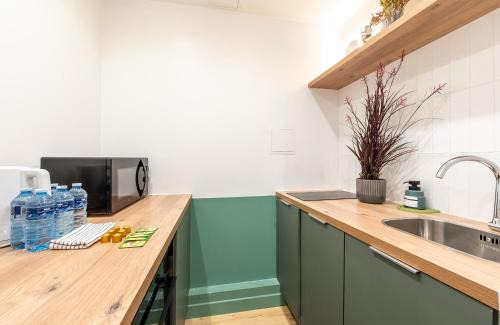Strasbourg -Saint-Denis Apartamento | Le Marais l 5BR & AC - Duplex Home in Paris
