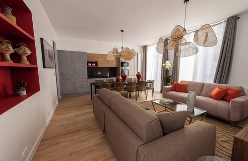 Strasbourg -Saint-Denis Apartamento | Le Marais-Warm &Inviting 5Bedroom Family Home Perfect for Extended Stays& Groups