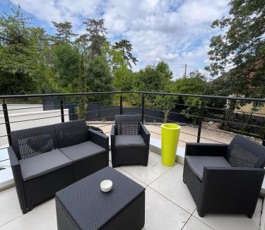 Bourroches Apartamento | Le Marc dor