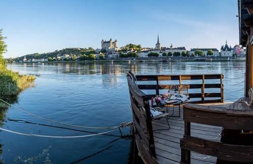 Saumur Alquiler De Eote | Le Martin Pêcheur: Luxury ecolodge boat