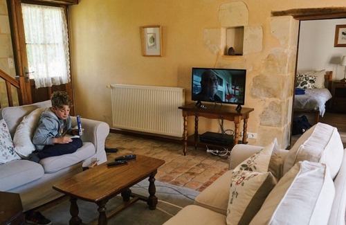 Le-Petit-Pressigny Cabaña | Le Martinet - Cosy 2-Bedroom Cottage