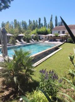 Cabannes Casa | Le Mas des Mirabelles