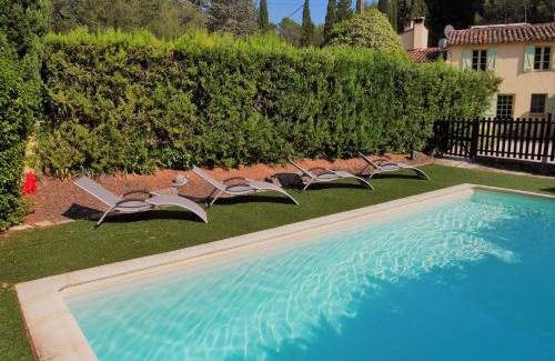 Salernes Cama Y Desayuno | Le Mas des Oliviers